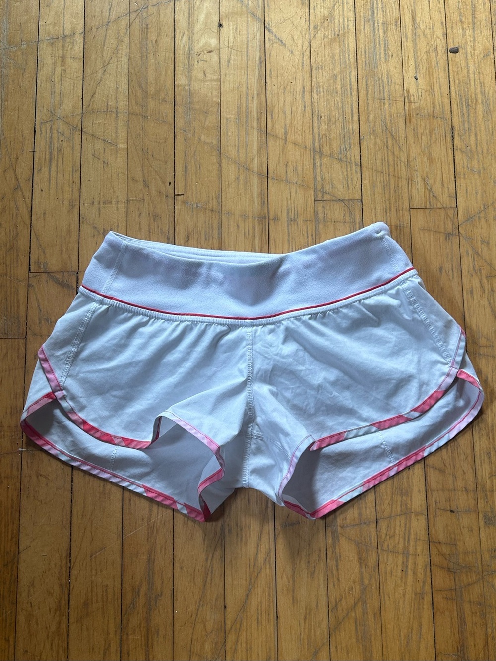 Lululemon OG shorts